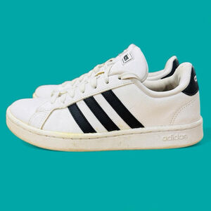 ADIDAS Womens Grand Court White Casual Shoes Sneakers 6 Classic Retro Skater